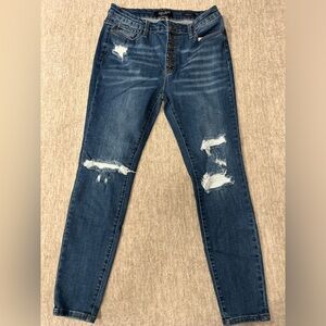 Judy Blue size 15, skinny fit.